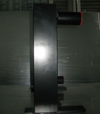 Czarny Plate Fin Olej hydrauliczny Lutowanie Wymiennik ciepła do koparki / vibratile Roller
