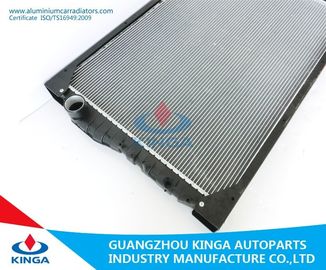 Aluminium Classic Car Radiator C457- MT PA 48/56 z plastikowym zbiornikiem